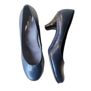 Aerosoles Womens Shore Thing Dress Pump in Navy Leather (Retired)